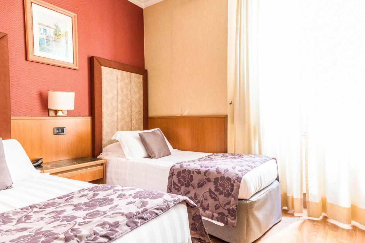 Hotel Vibe Nazionale Rzym Zewnętrze zdjęcie